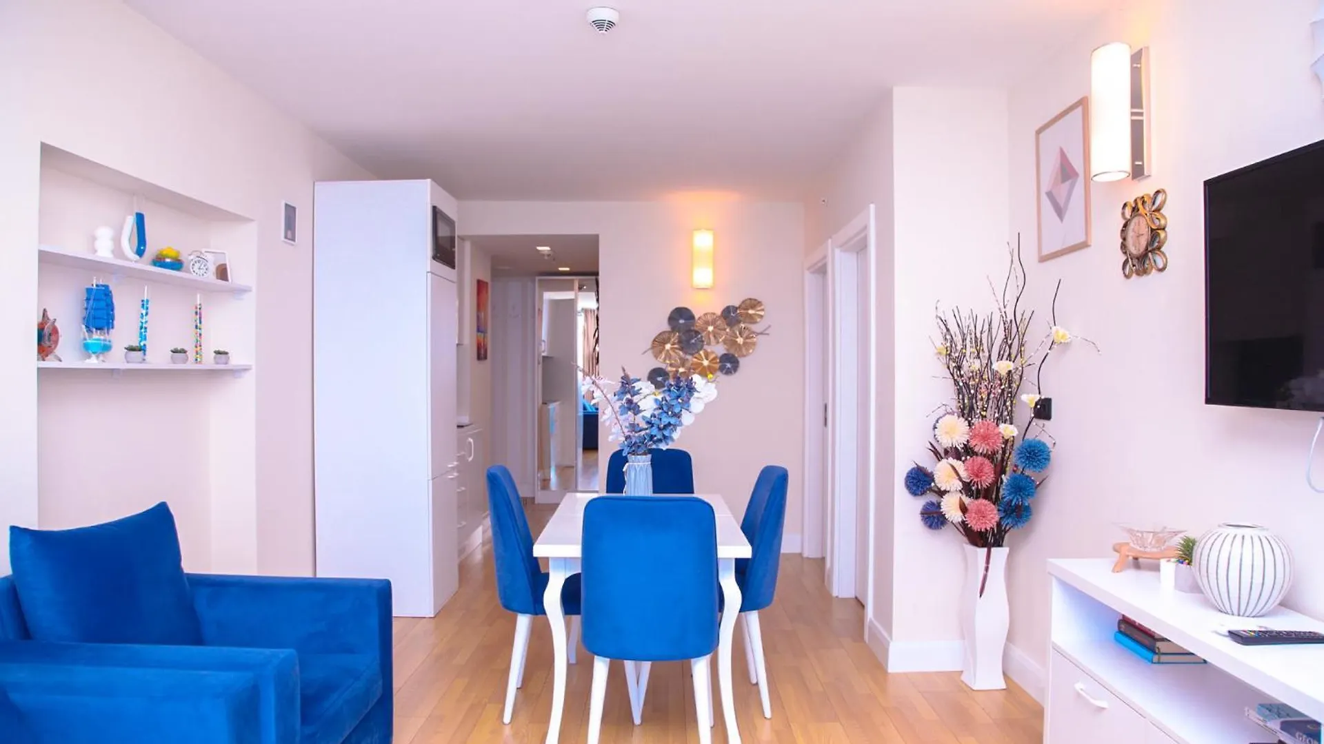 Batumi Sea Line Aparthotels 5*,