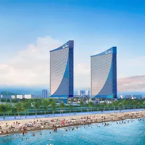 5* شقة فندقية Orbi Center